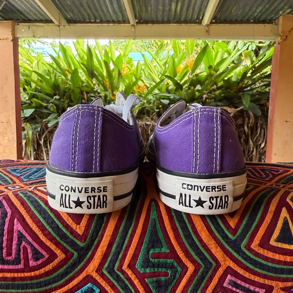 Converse Chuck Taylor All Star Low-Top Sneakers Electric Purple 137837 Womens 6‎ - Picture 3 of 7
